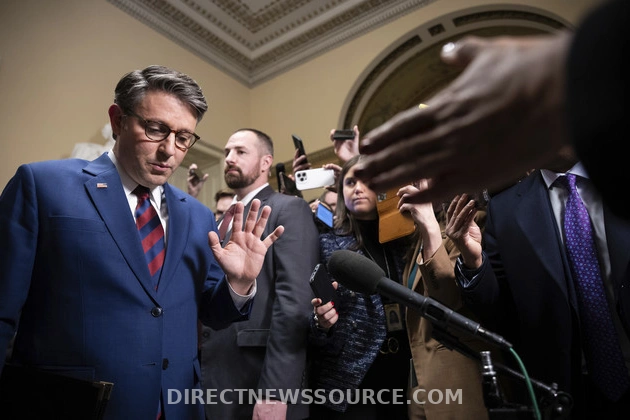 Johnson Tries to Navigate Speaker Showdown Without Repeating McCarthy's Mistakes