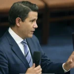after_dramatic_democratic_party_exit_pizzo_says_hes_running_for_florida_governor