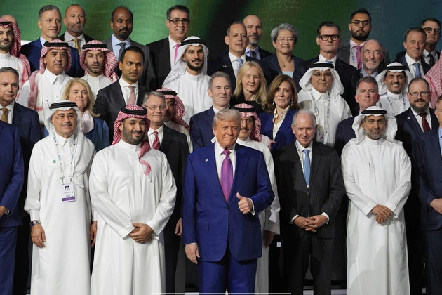 american_business_titans_greet_trump_in_saudi_arabia