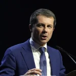 buttigieg_suggests_hed_assess_a_presidential_run_as_he_visits_iowa