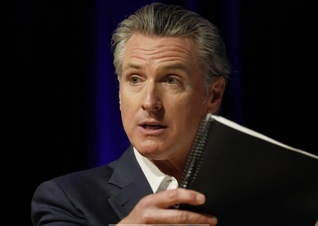 californians_doubt_newsom_is_focusing_on_his_day_job_poll_finds