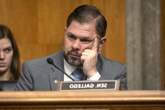 democrats_reverse_course_to_oppose_senate_crypto_bill