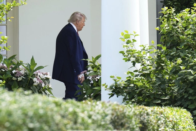 judge_strikes_down_trump_order_targeting_law_firm_jenner_block