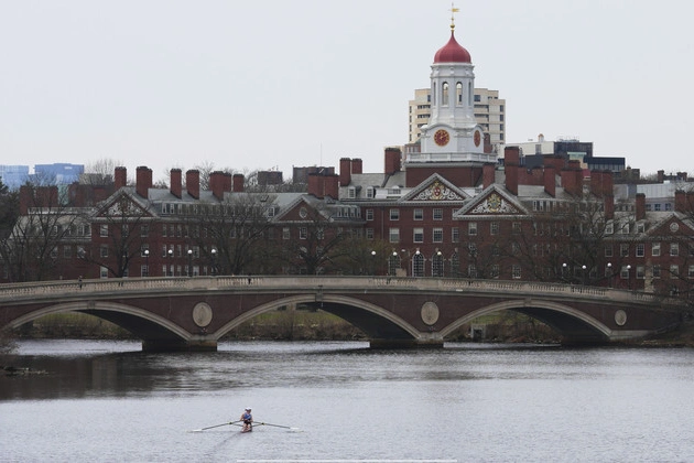 trump_administration_ends_harvards_ability_to_enroll_foreign_students