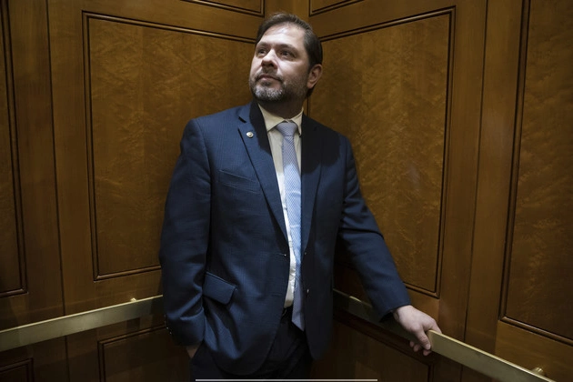 we_dont_have_to_choose_gallego_launches_border_and_immigration_platform