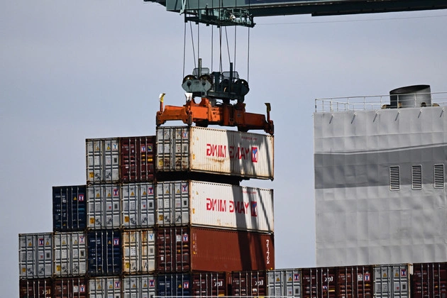 west_coast_ports_reel_from_trumps_tariff_swings