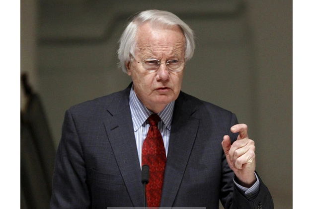 bill_moyers_the_former_white_house_press_secretary_turned_acclaimed_tv_journalist_dead_at_91