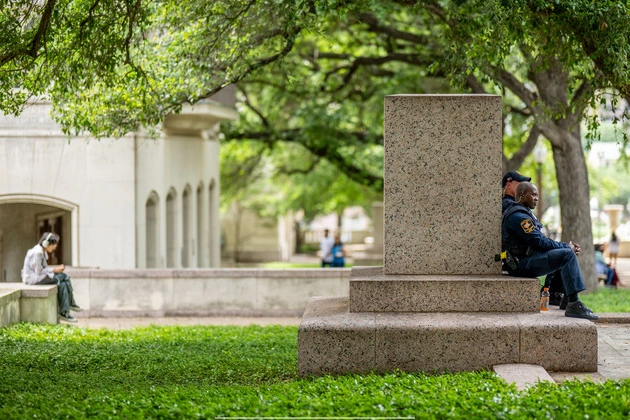 doj_sues_texas_over_giving_undocumented_residents_in_state_tuition