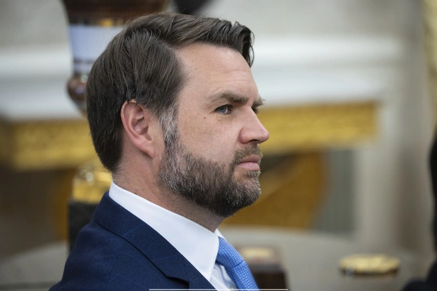 hes_gone_so_nuclear_vance_isnt_sure_musk_could_rejoin_the_maga_fold