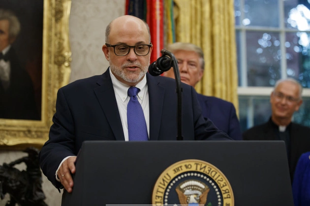 inside_the_maga_vs_hawk_battle_to_sway_trump_on_bombing_iran