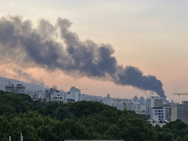israeli_strike_occurs_on_iranian_state_tv_during_live_broadcast