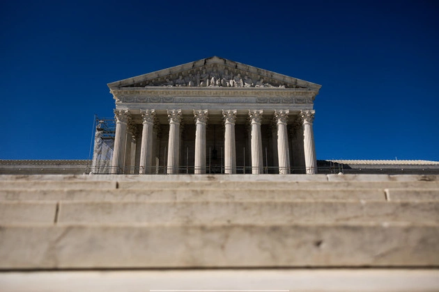 supreme_court_sides_with_woman_who_says_she_suffered_job_discrimination_for_being_straight