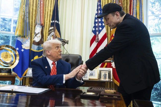 trump_and_musk_aides_have_spoken_amid_pause_in_hostilities