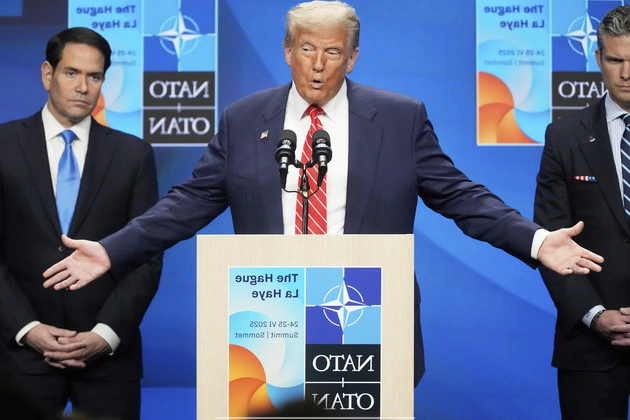 trump_embraces_nato_allies_except_for_spain