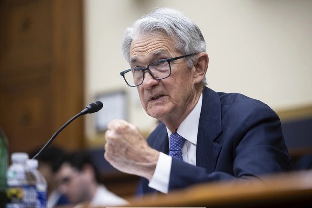 trump_says_he_has_3_or_4_picks_in_mind_to_replace_feds_powell
