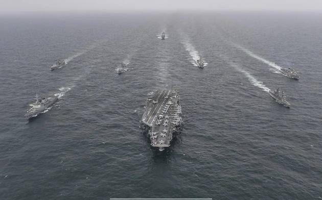 us_builds_up_military_presence_in_middle_east